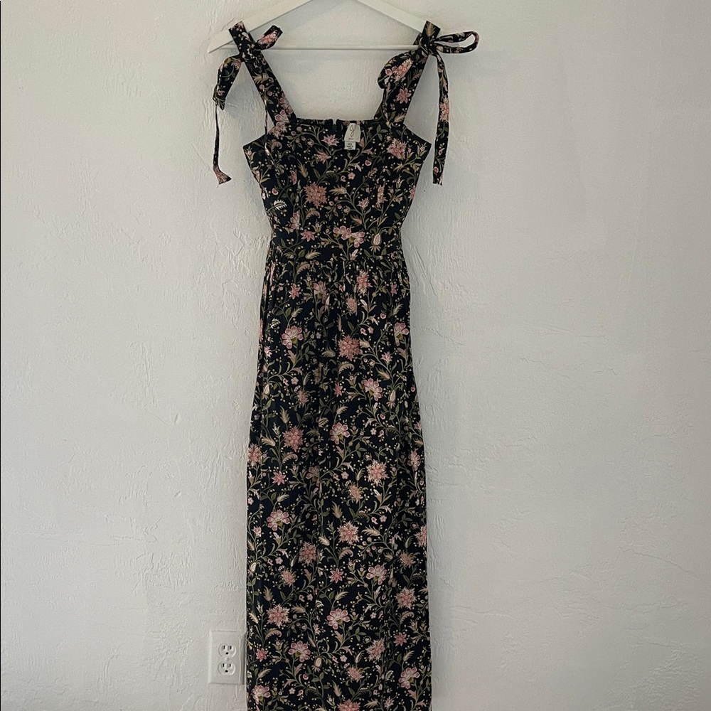Josie Floral Maxi Dress Size Extra Small